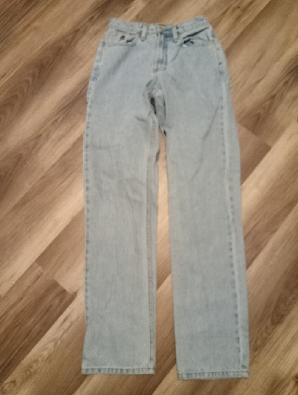 Tommy Hillfigure Light Wash Women's Straight Leg Jeans - Classic Style